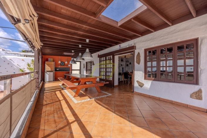 Image No.21-8 Bed Villa for sale