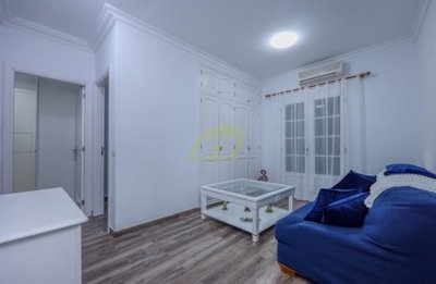 Spacious 4 bedroom 2 bathroom apartment in Arrecife