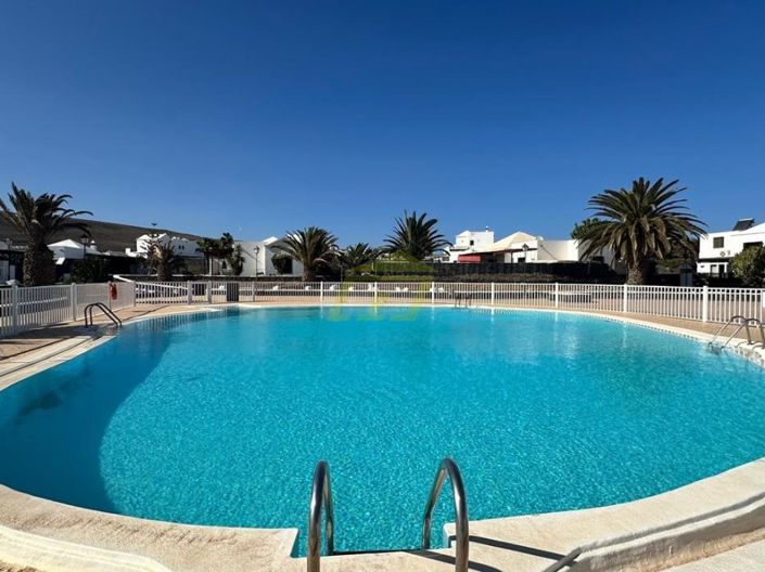 Image No.1-Villa de 4 chambres à vendre à Playa Blanca