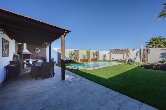 Image No.23-3 Bed Villa for sale