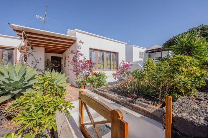 Image No.1-Bungalow de 2 chambres à vendre à Puerto del Carmen