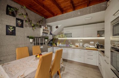 Cosy duplex with spectacular views in Haría