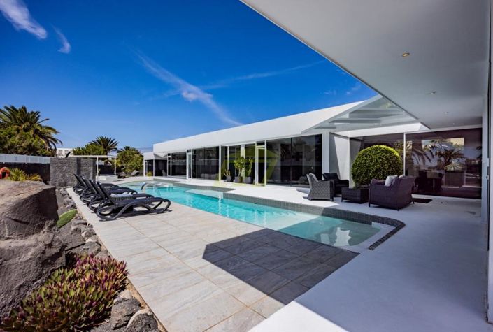 Image No.18-4 Bed Villa for sale