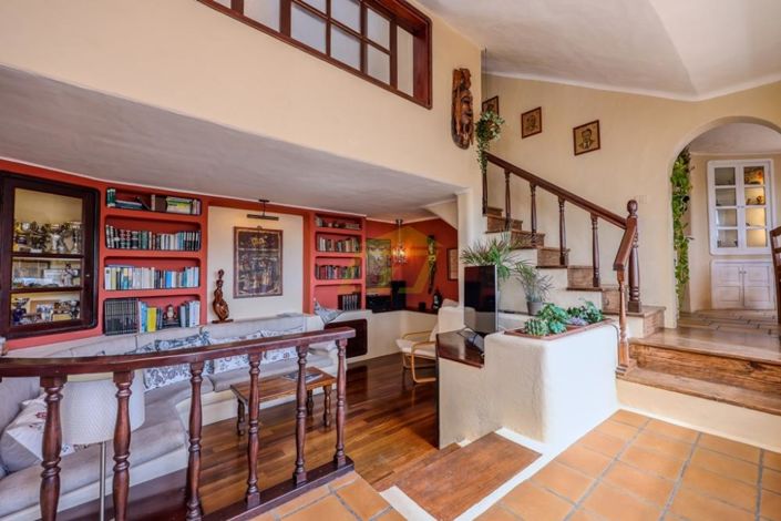 Image No.3-4 Bed Villa for sale