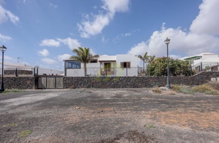 Image No.29-5 Bed Villa for sale