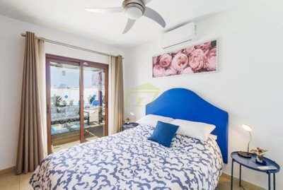 Rental villa with excellent guaranteed income available in Playa Blanca