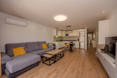 2 bedroom apartment fully renovated in Puerto del Carmen