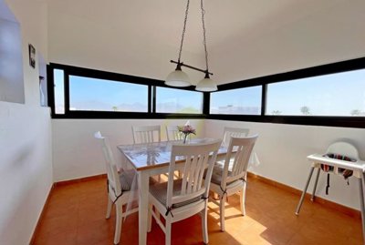 Stylish 3 bedroom holiday home with heated pool for sale in Playa Blanca