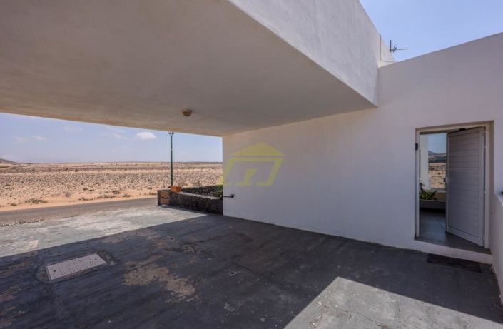 Image No.17-5 Bed Villa for sale