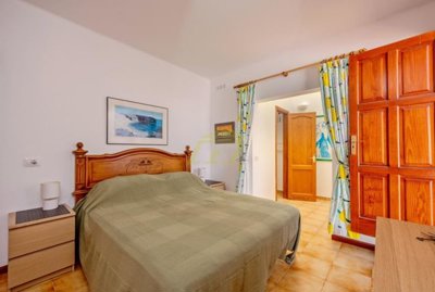 Charming bungalow in gated community with pool in the heart of Playa Blanca