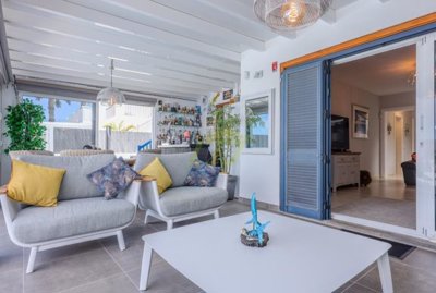 Turn key villa with private pool in Playa Blanca  for sale