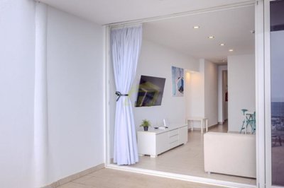 1 Bedroom apartment in the old town with sea views