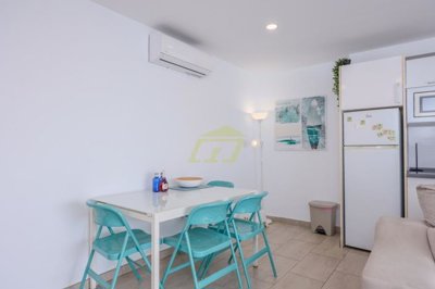 1 Bedroom apartment in the old town with sea views