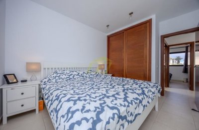 2 Bedroom duplex on quiet complex with communal pool in Costa Teguise