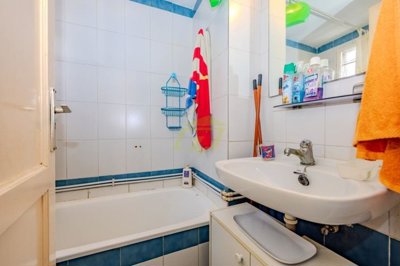 Ground floor studio located in the centre of Puerto del Carmen