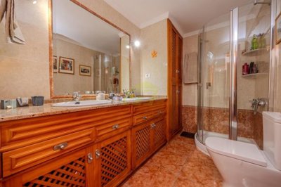 Charming 2 Bedroom Apartment in the Heart of Puerto del Carmen