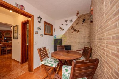 Charming 2 Bedroom Apartment in the Heart of Puerto del Carmen