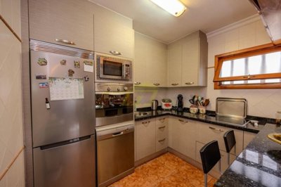 Charming 2 Bedroom Apartment in the Heart of Puerto del Carmen
