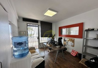 Elevate your business with this prime office/shop space with ocean views in Costa Teguise