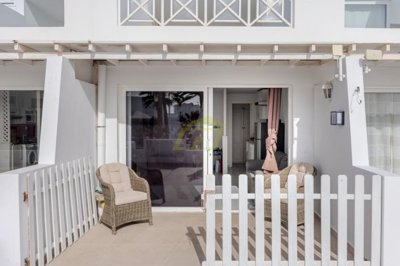 Lovely apartment with pool access in the heart of the Old Town