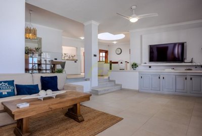 One of the finest villas in Playa Blanca