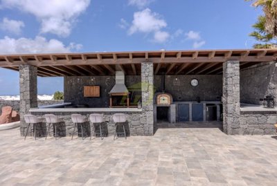 One of the finest villas in Playa Blanca