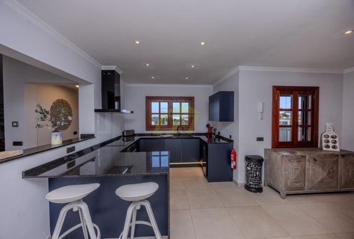 Image No.5-5 Bed Villa for sale