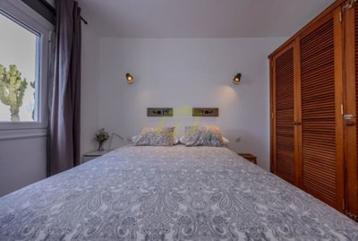 1 bedroom property with communal pool in Playa Blanca