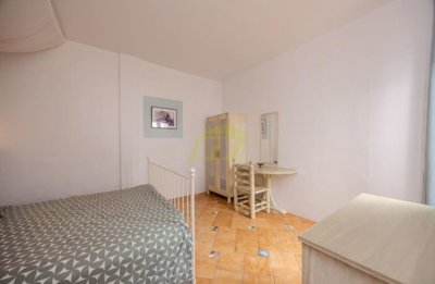 A tranquil coastal retreat in La Graciosa