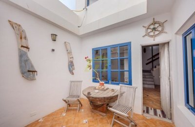 A tranquil coastal retreat in La Graciosa