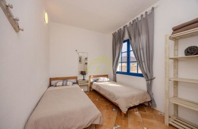 A tranquil coastal retreat in La Graciosa