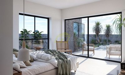 Off plan stunning contemporary luxury villa built in the prestigious resort of Puerto Calero