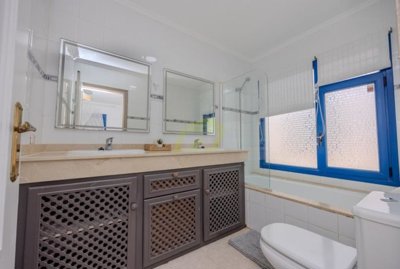 Elegant 2 bedroom villa in Costa Papagayo with private pool, jacuzzi & landscaped gardens