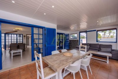 Elegant 2 bedroom villa in Costa Papagayo with private pool, jacuzzi & landscaped gardens