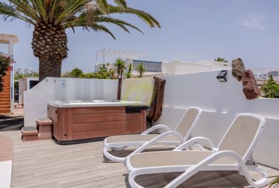 Elegant 2 bedroom villa in Costa Papagayo with private pool, jacuzzi & landscaped gardens