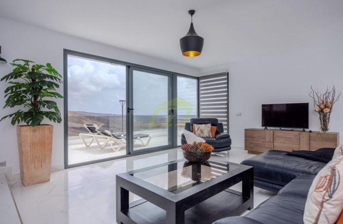 Image No.19-3 Bed Villa for sale