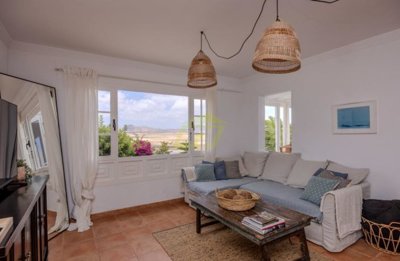 3 bedroom, 2 bathroom villa with enclosed garden with stunning views in Soo