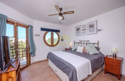3 bedroom home with private pool in Costa Teguise