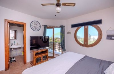 3 bedroom home with private pool in Costa Teguise