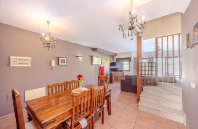 3 bedroom home with private pool in Costa Teguise