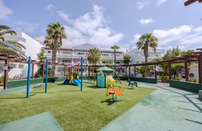 1 bedroom apartment with 2 communal swimming pools in Costa Teguise