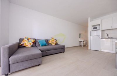 1 bedroom apartment with 2 communal swimming pools in Costa Teguise