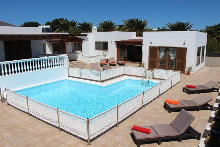 Image No.1-5 Bed Villa for sale