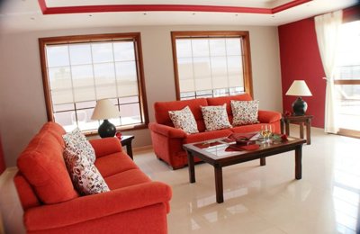5 Bedroom 5 bathroom property with private garden & terrace in Puerto Calero