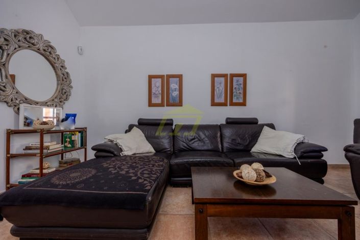 Image No.11-4 Bed Villa for sale