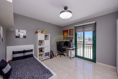 Well presented 3 bedroom property in Playa Blanca