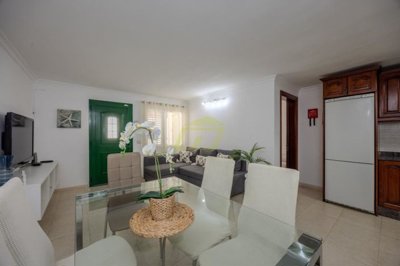 Ground floor apartment just 50m from the beach in Puerto del Carmen