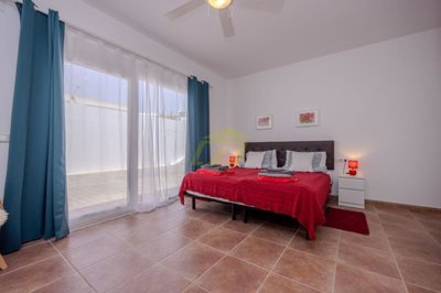 Stylish villa with private pool, garage, and sea views in Playa Blanca