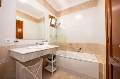 Stylish villa with private pool, garage, and sea views in Playa Blanca