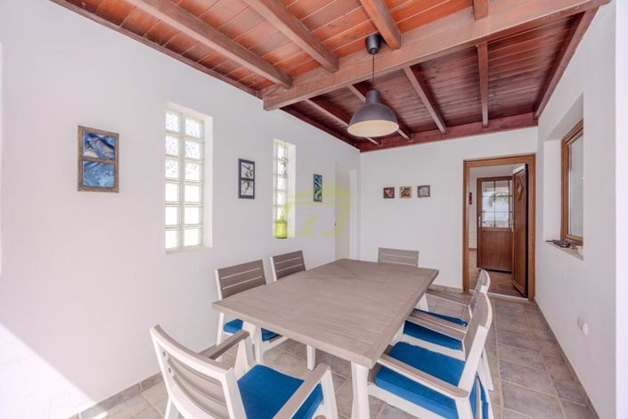 Image No.18-3 Bed Villa for sale